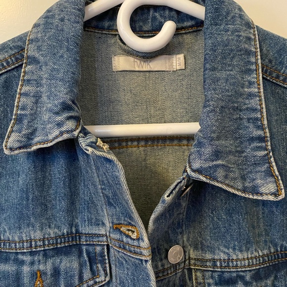 Denim jacket - Picture 3 of 9